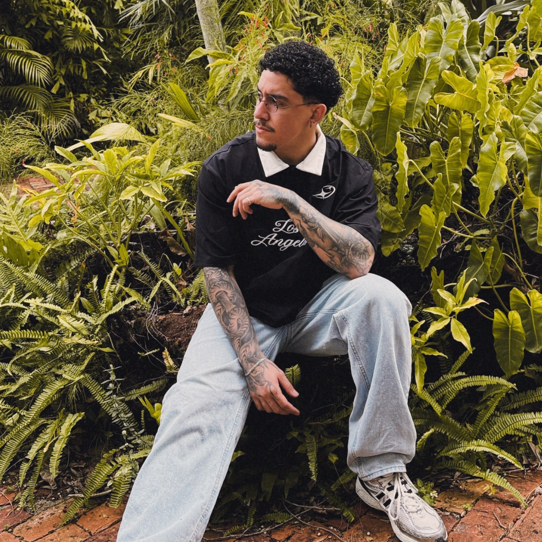 moi-tattoo-artist jroo sleeve gif sped up
